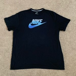 Men’s Nike Tee